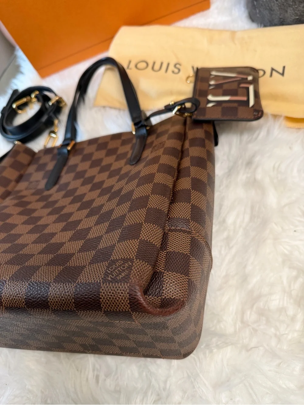 Louis Vuitton louis vuitton